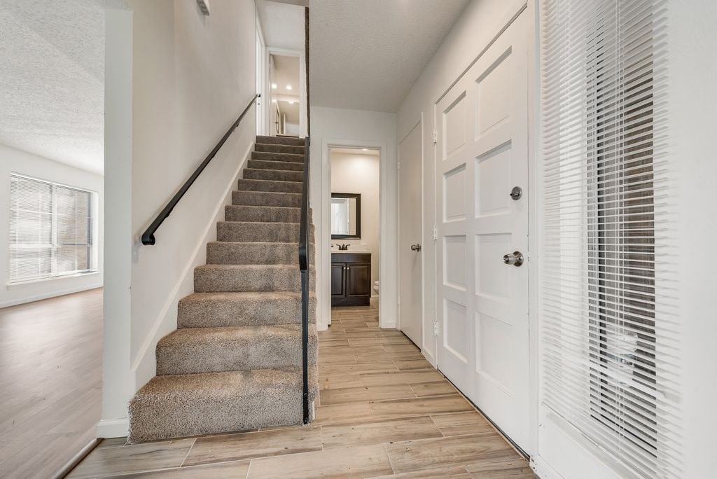 1822 Highbrook Court Garland TX 75044