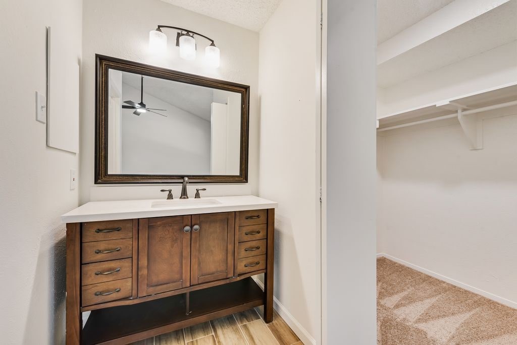 1822 Highbrook Court Garland TX 75044