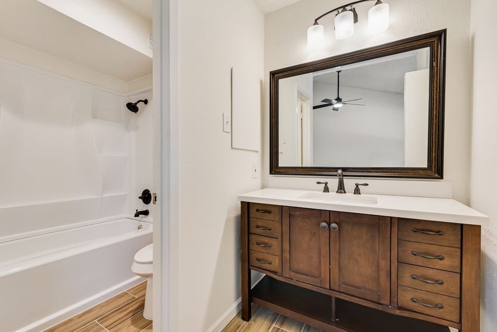 1822 Highbrook Court Garland TX 75044