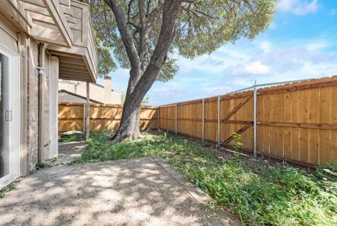 1822 Highbrook Court Garland TX 75044