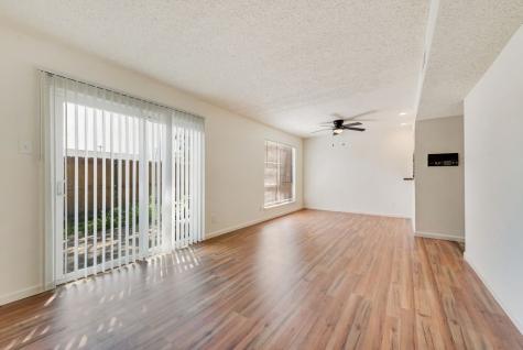 1822 Highbrook Court Garland TX 75044