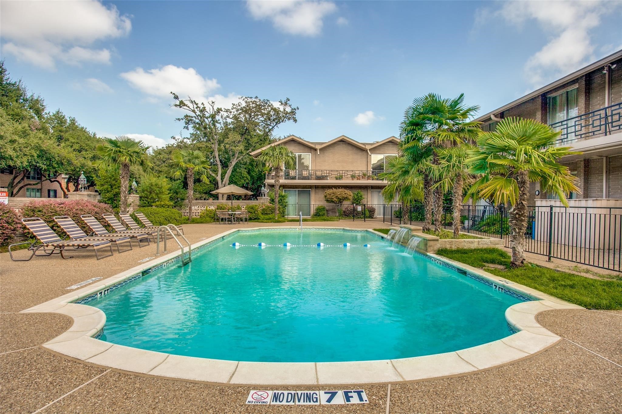 6328 Bandera Avenue Dallas TX 75225
