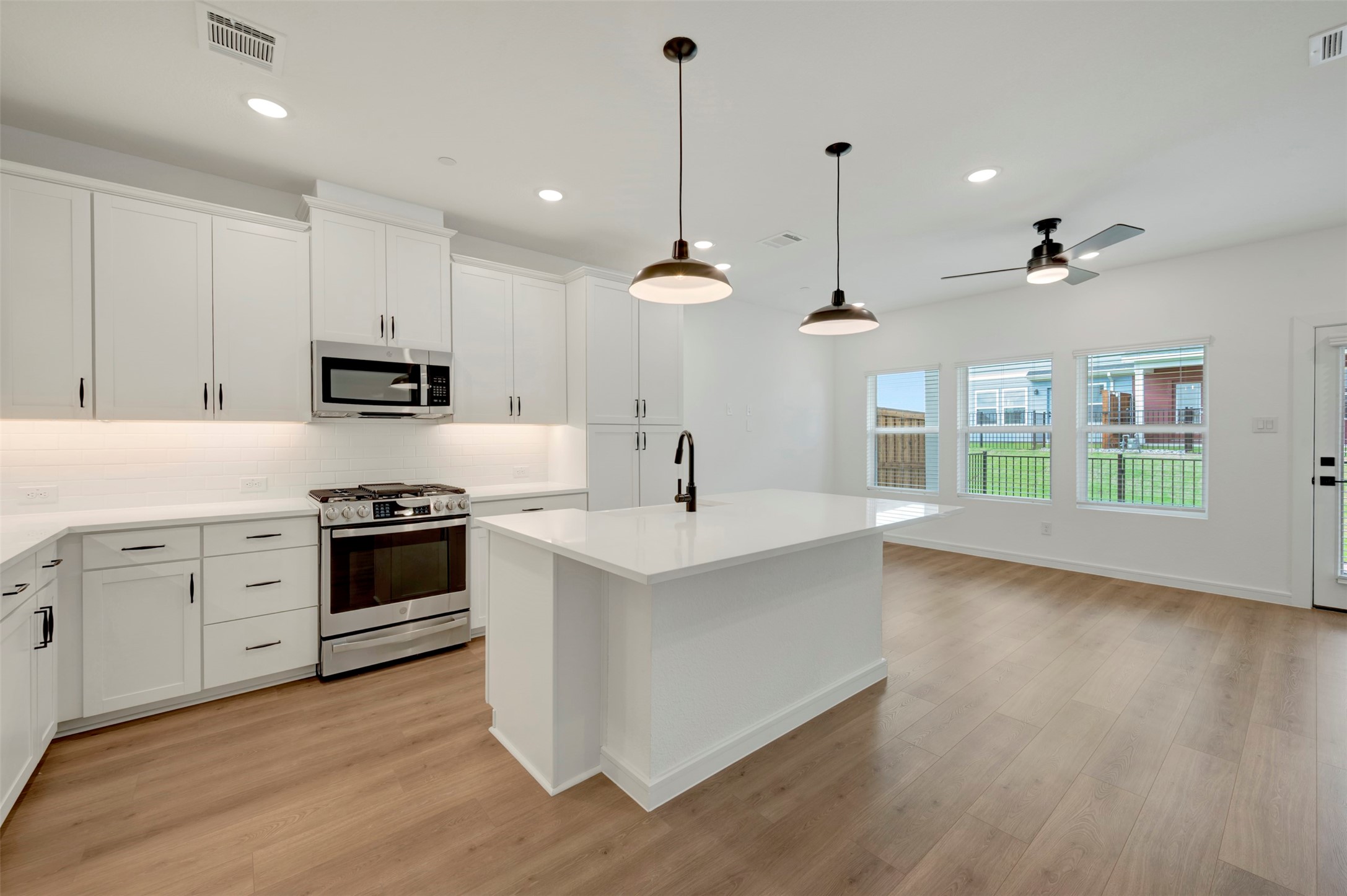 9405 Harborview Drive Providence Village TX 76227