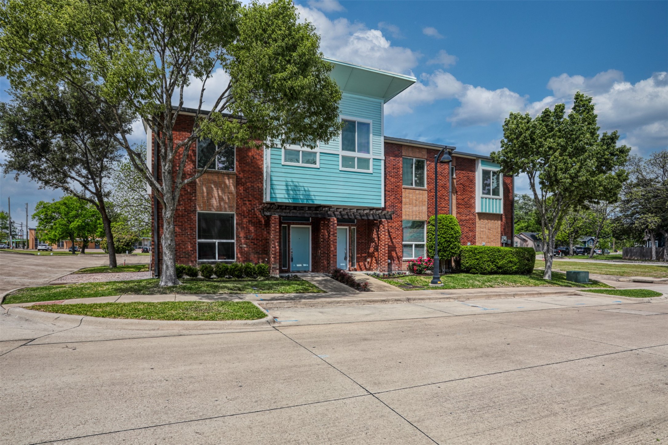 107 N Merrill Avenue Duncanville TX 75116