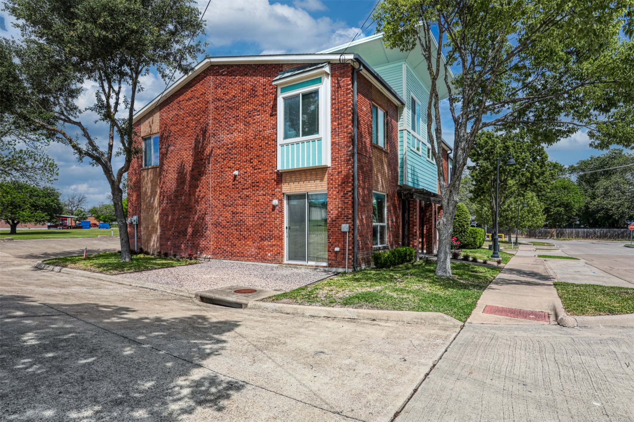 107 N Merrill Avenue Duncanville TX 75116
