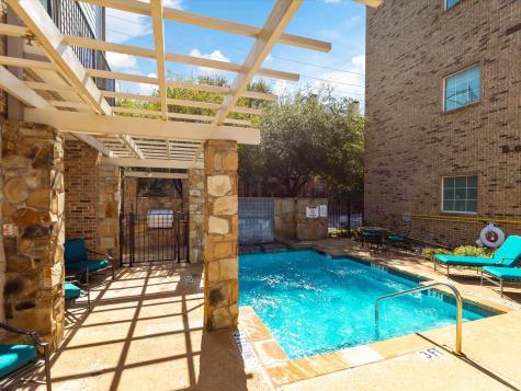 950 Henderson Street Fort Worth TX 76102
