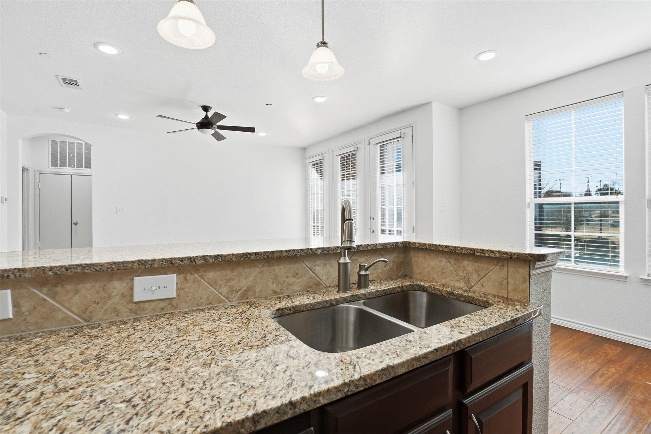 950 Henderson Street Fort Worth TX 76102