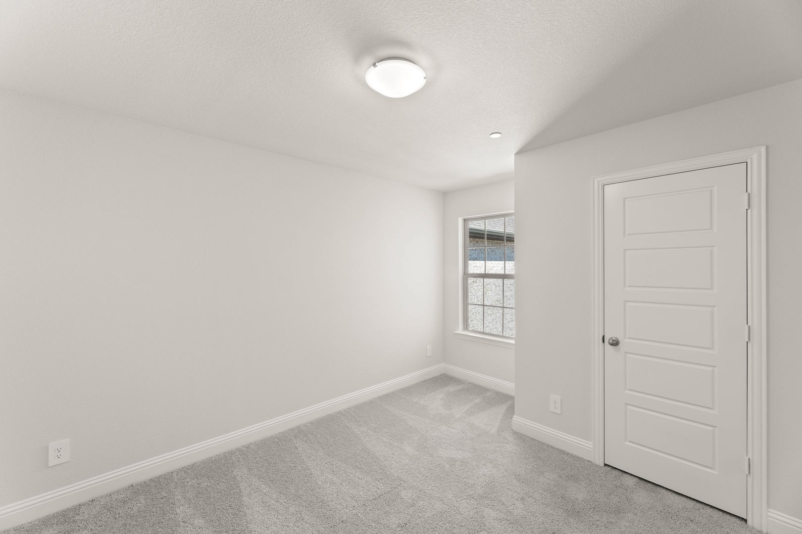 672 Sandiford Mansfield TX 76063