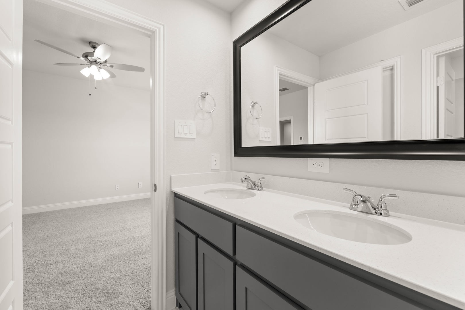 672 Sandiford Mansfield TX 76063