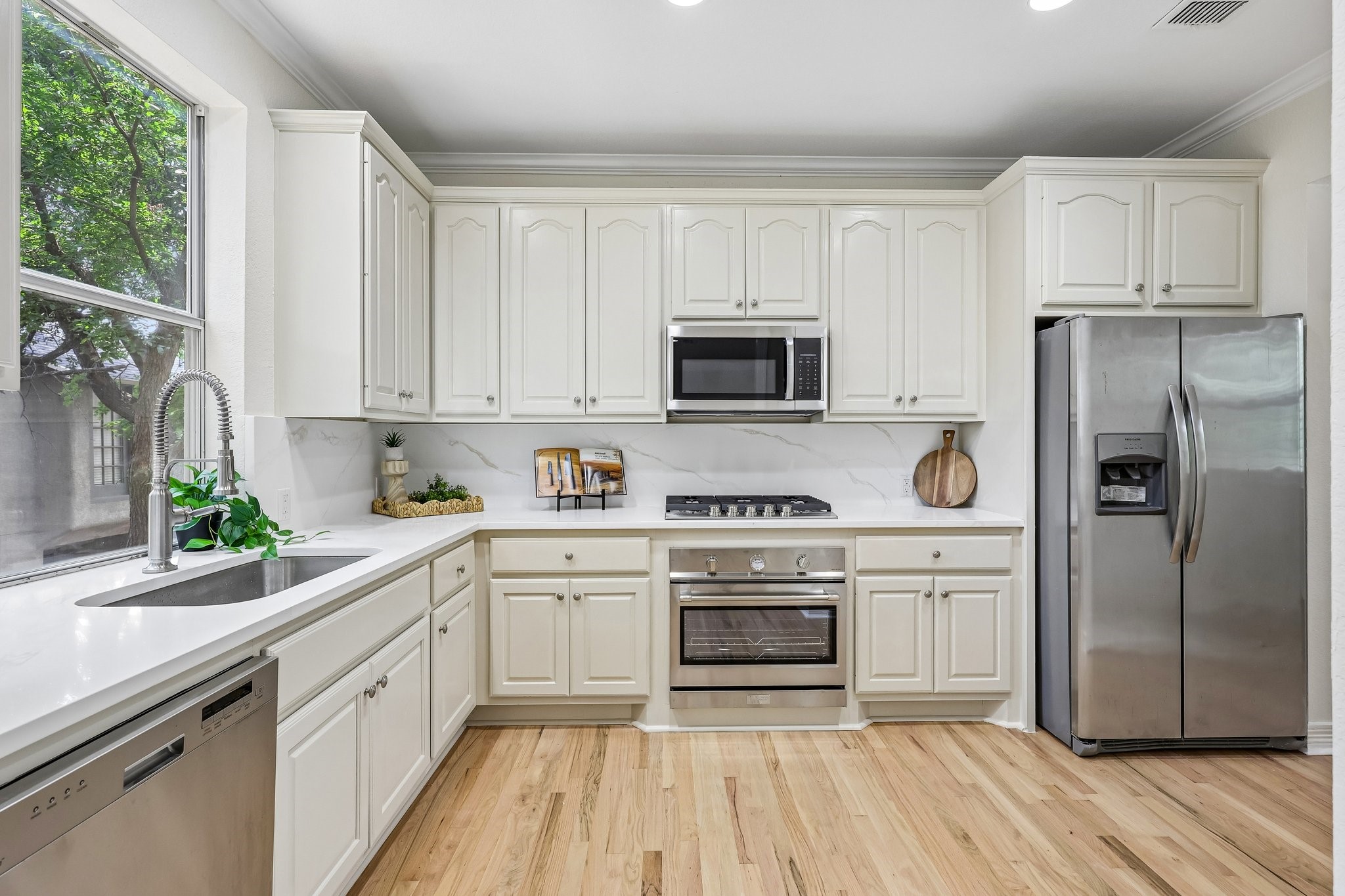 3312 Throckmorton Street Dallas TX 75219