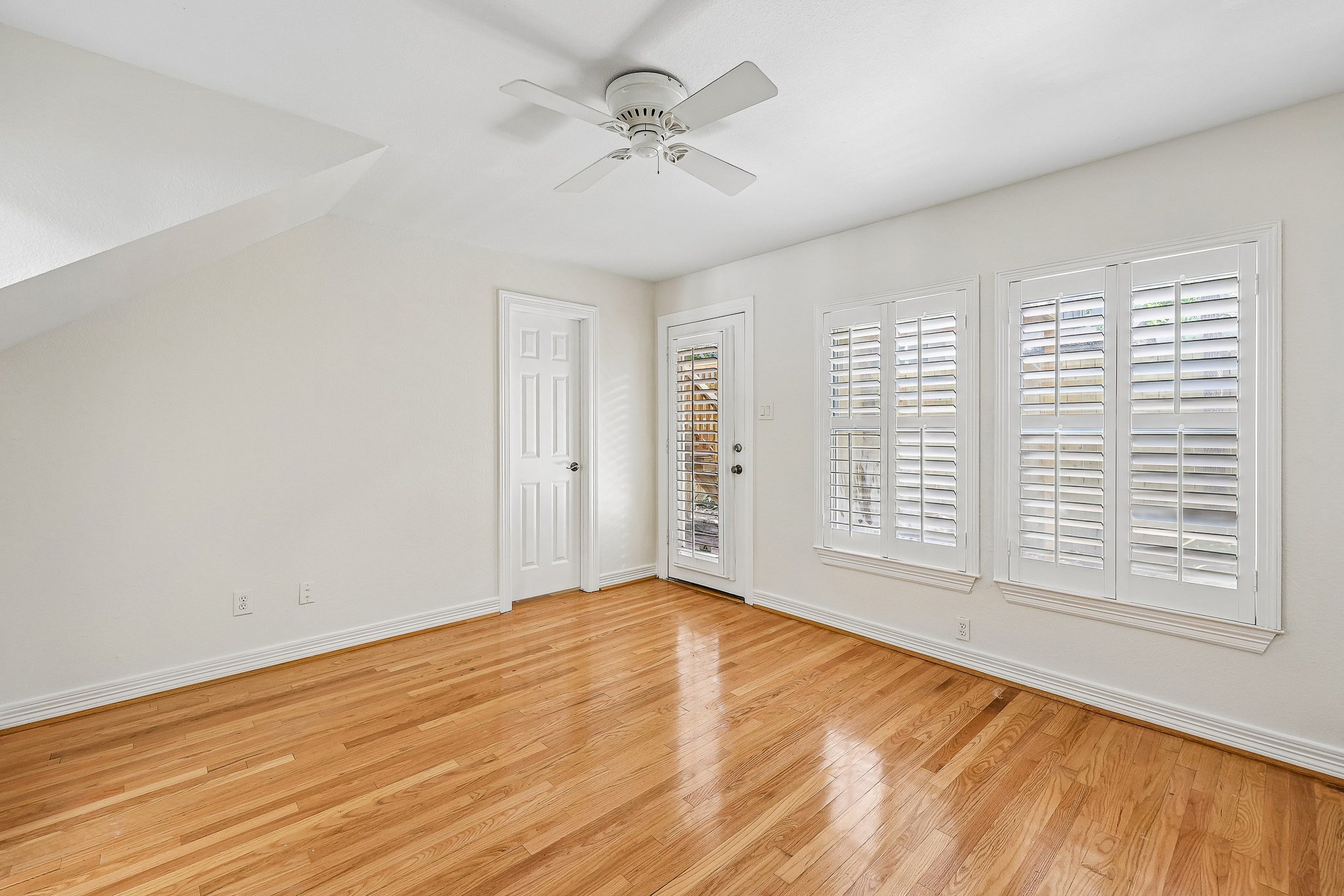3312 Throckmorton Street Dallas TX 75219