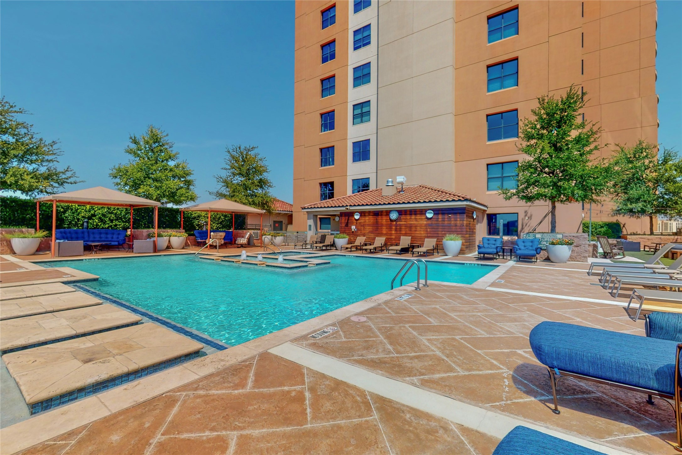 330 Las Colinas Boulevard E Irving TX 75039