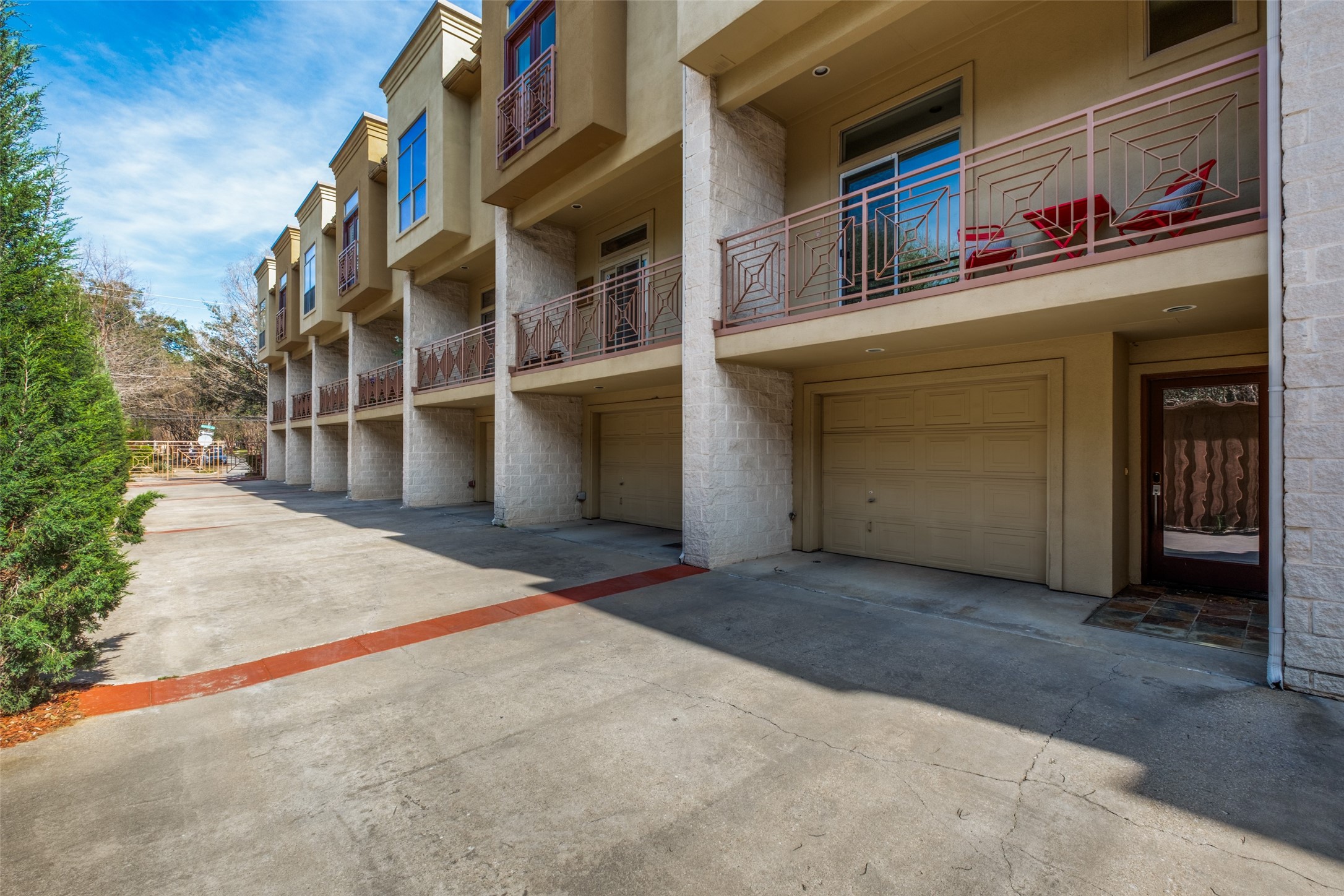 3216 Wycliff Avenue Dallas TX 75219