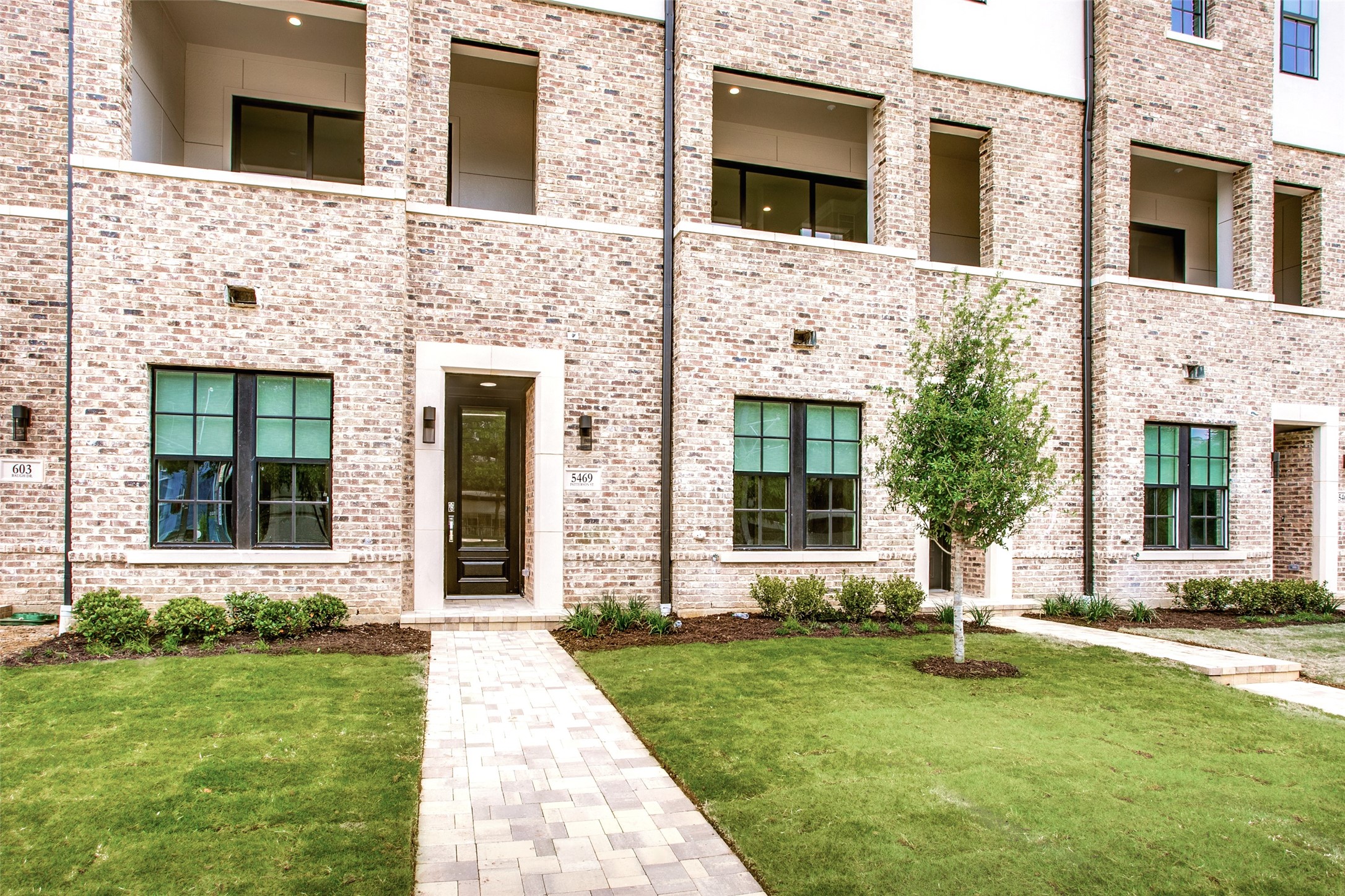 5469 Patterson Court Irving TX 75039