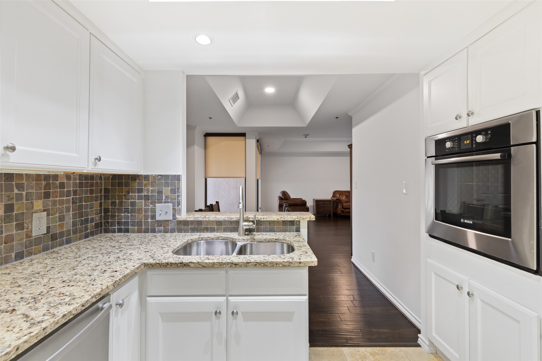 5909 Luther Lane Dallas TX 75225
