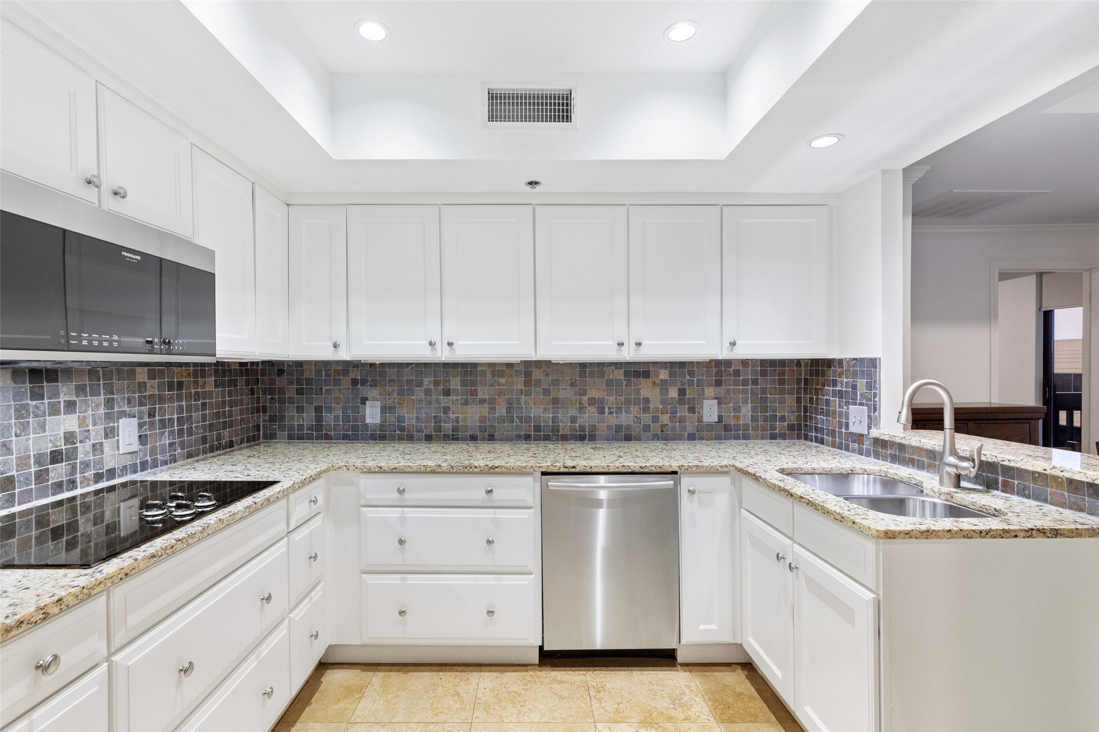 5909 Luther Lane Dallas TX 75225