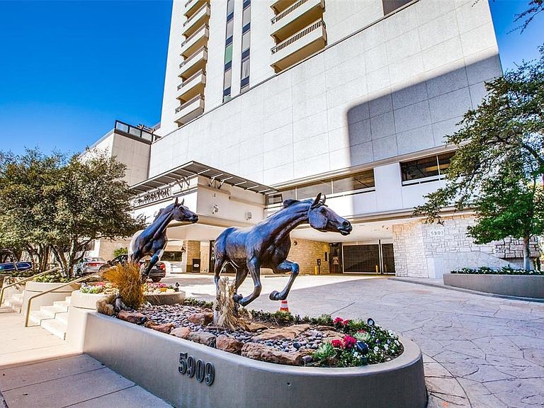 5909 Luther Lane Dallas TX 75225
