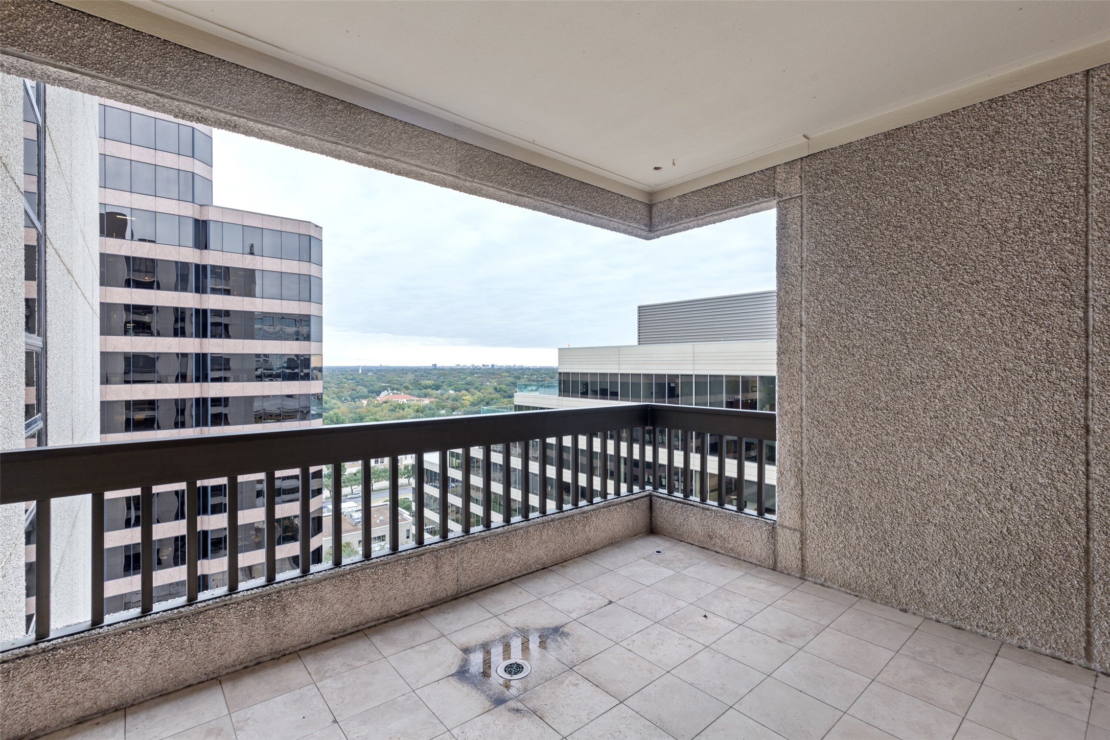5909 Luther Lane Dallas TX 75225