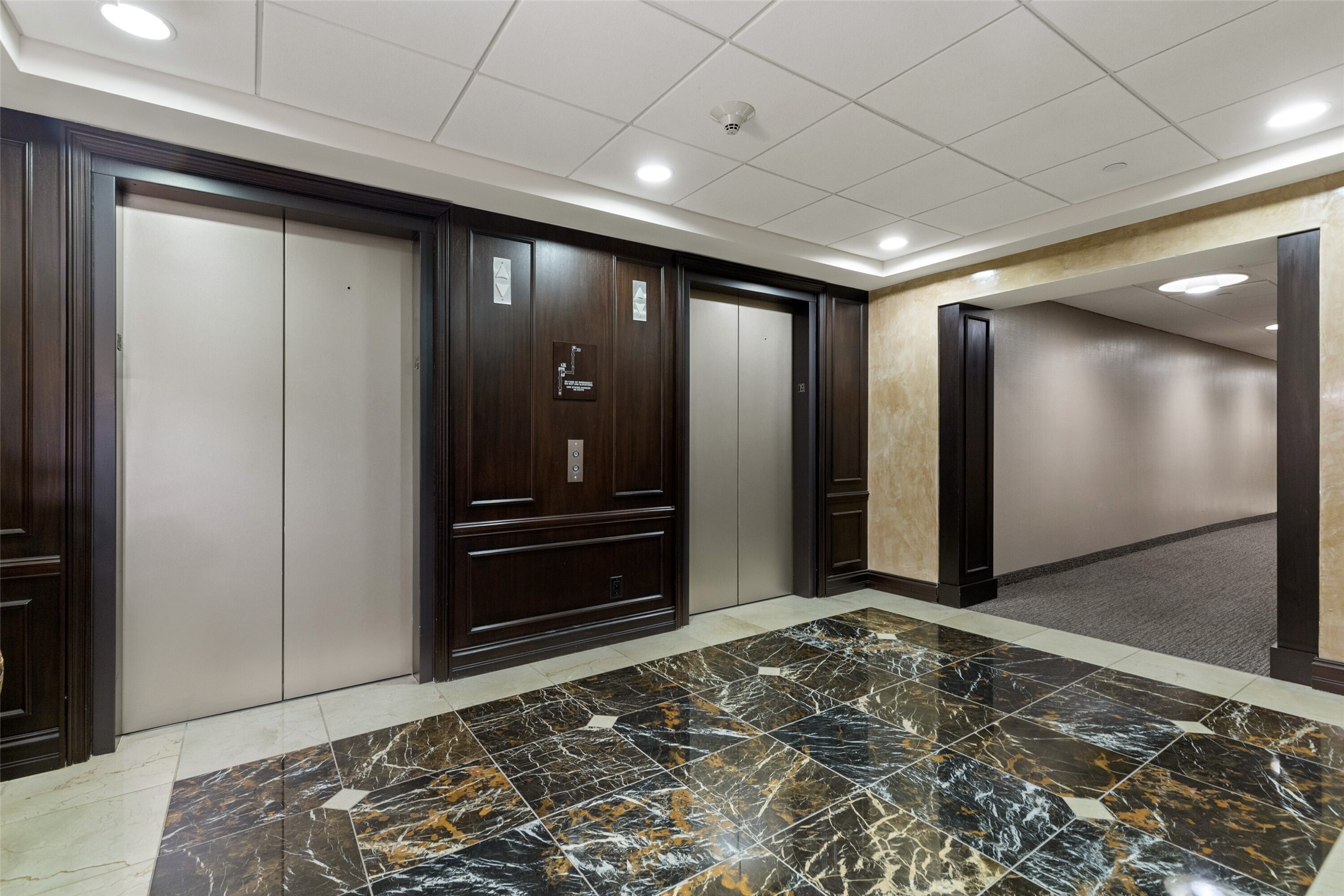 5909 Luther Lane Dallas TX 75225
