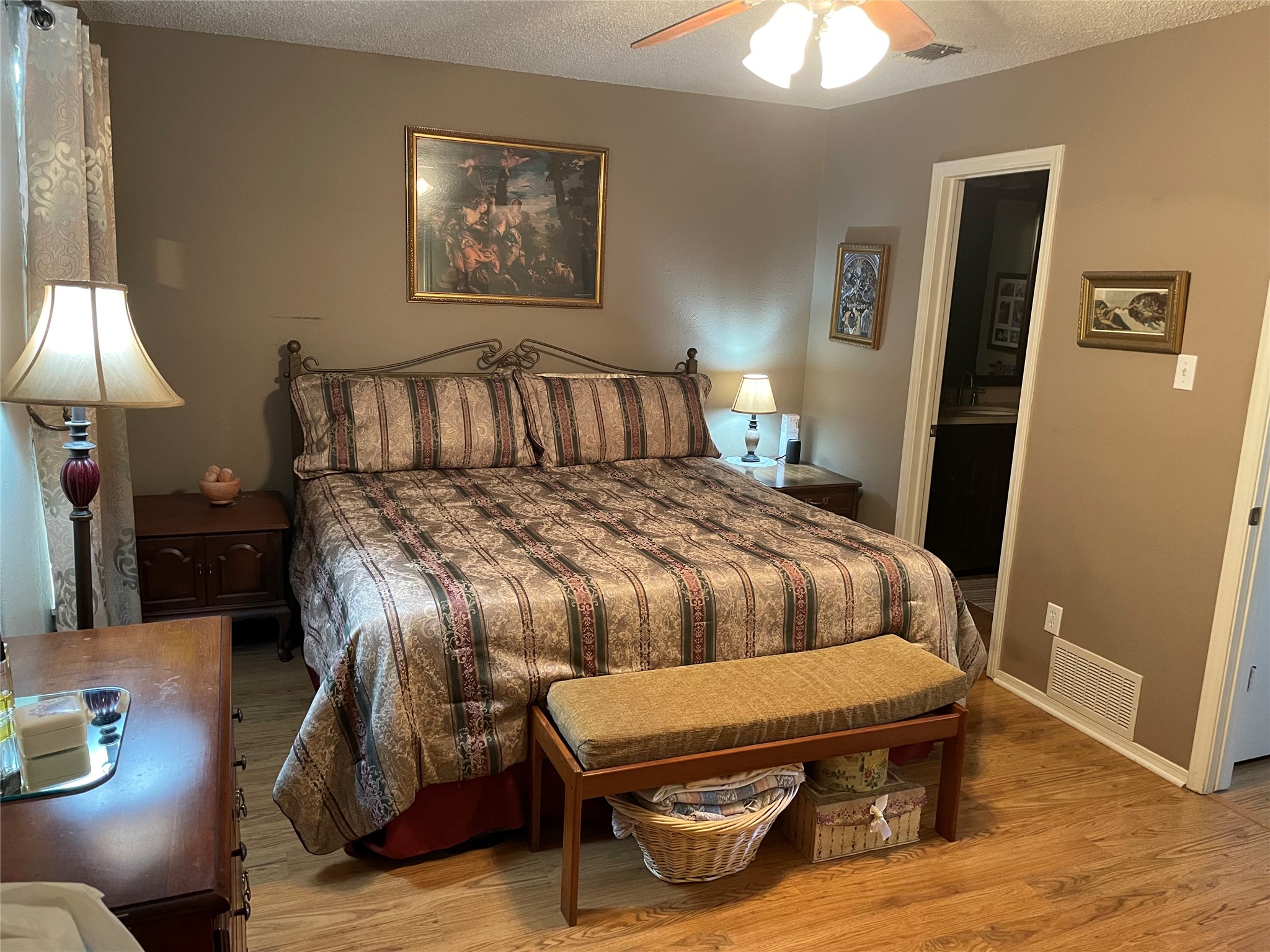 518 Pecan Acres Court Arlington TX 76013