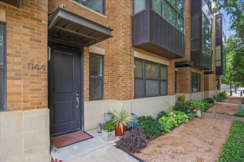 1144 S Adams Street Fort Worth TX 76104