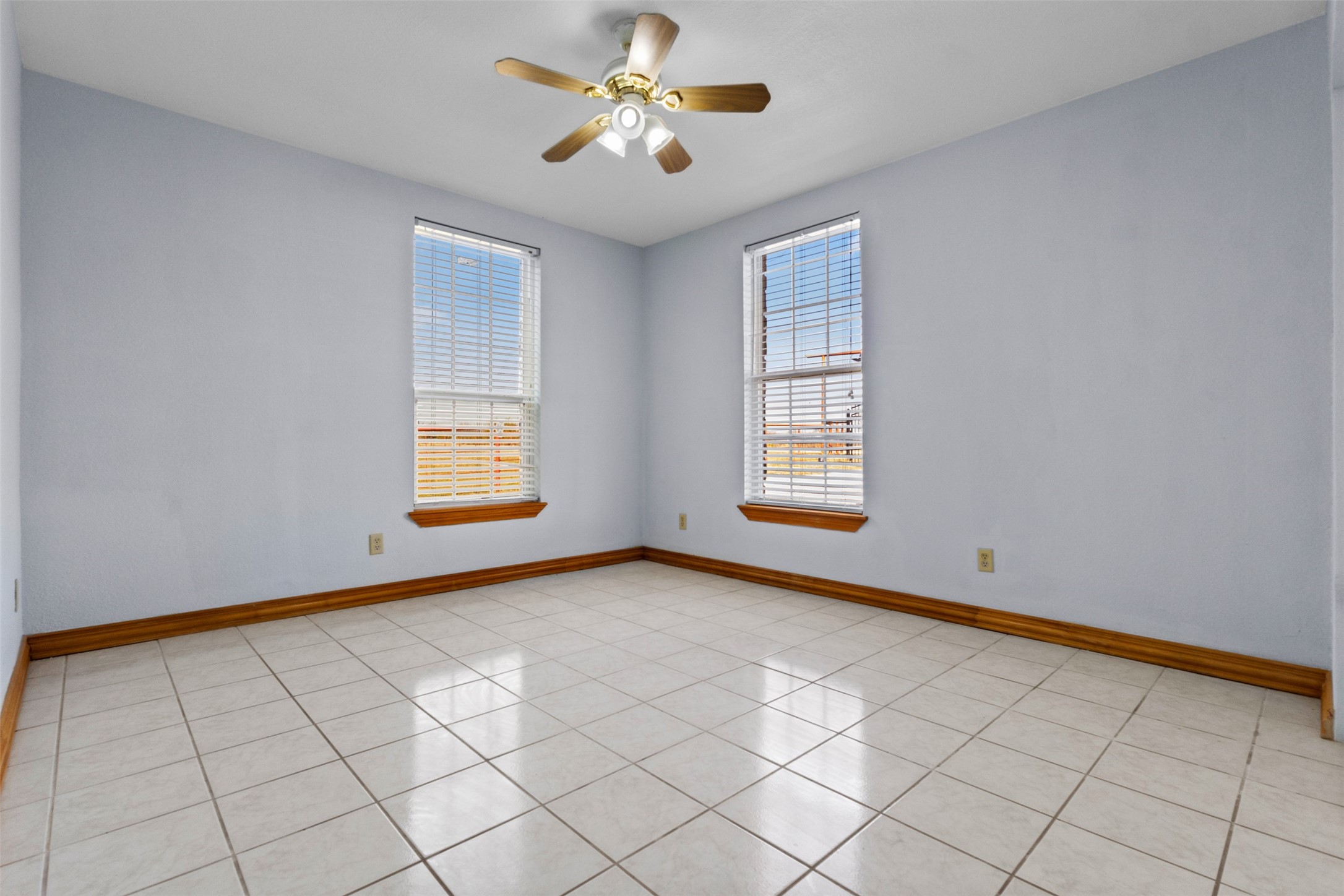 1219 County Road 3550 Paradise TX 76073