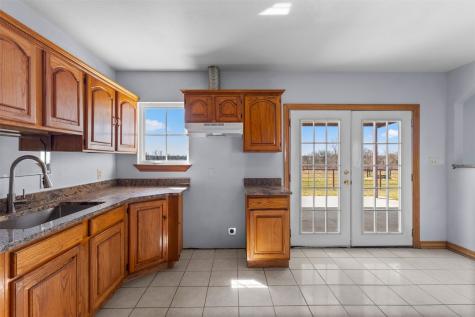 1219 County Road 3550 Paradise TX 76073