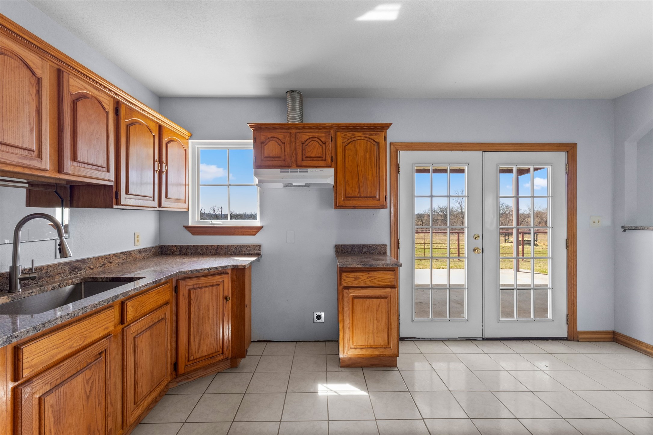 1219 County Road 3550 Paradise TX 76073
