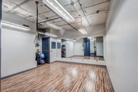 1122 Jackson Street Dallas TX 75202