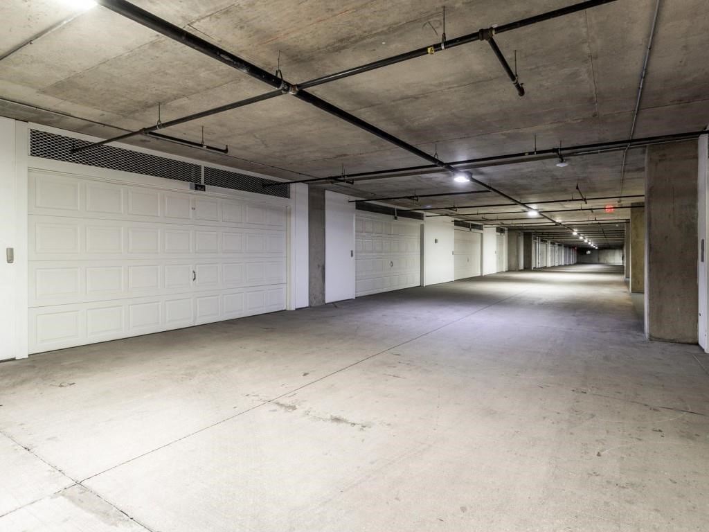 2900 Mckinnon Street Dallas TX 75201