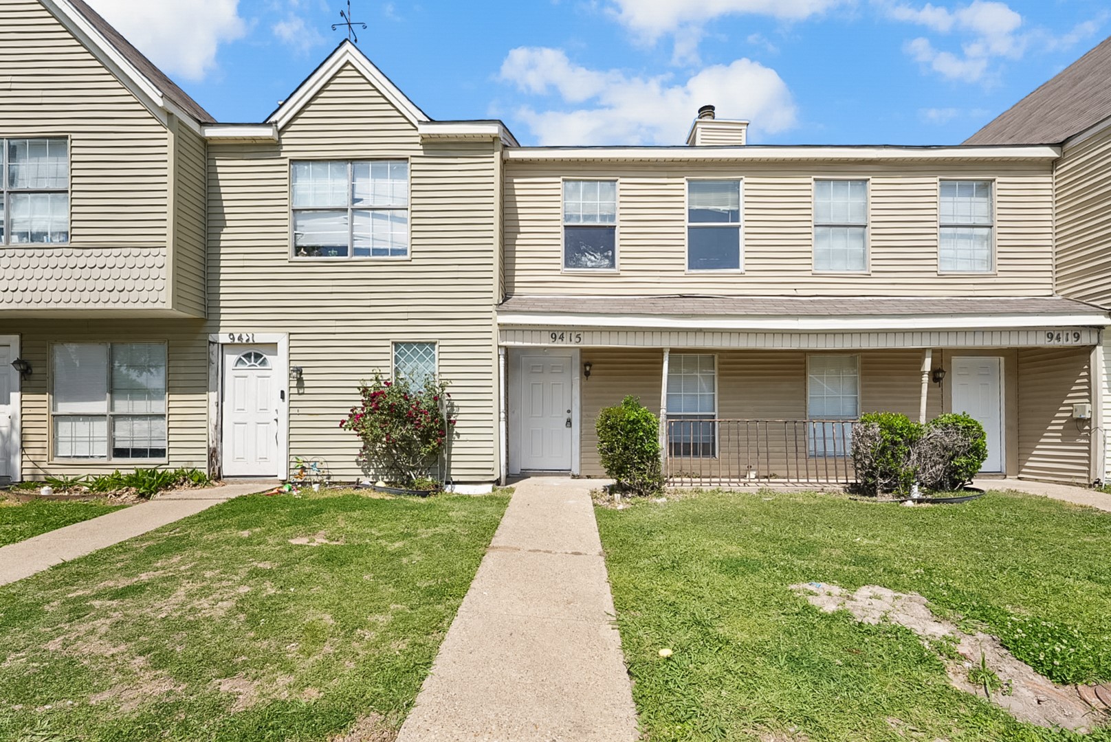 9415 Olde Towne Row Dallas TX 75227