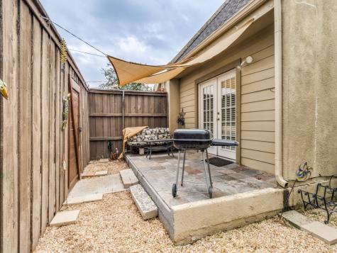 9405 Timberleaf Drive Dallas TX 75243