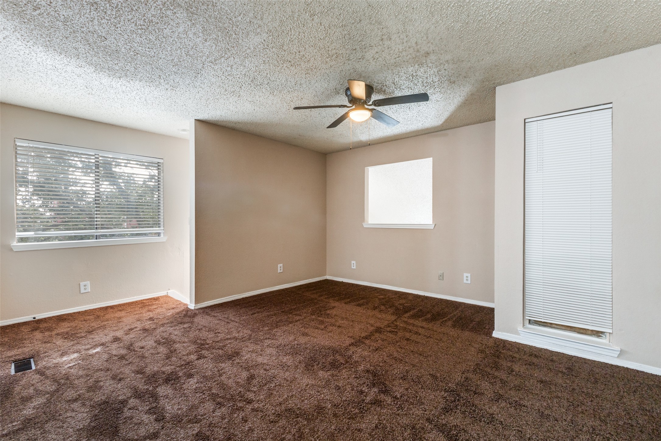 9833 Walnut Street Dallas TX 75243