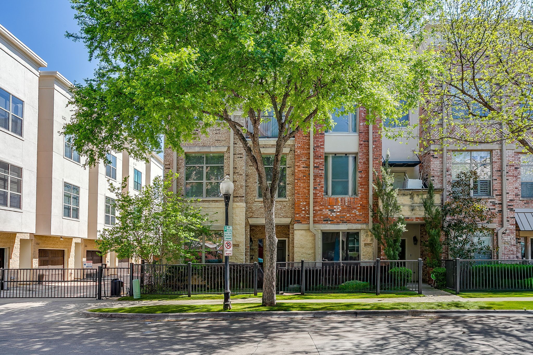 714 E 1st Street Fort Worth TX 76102