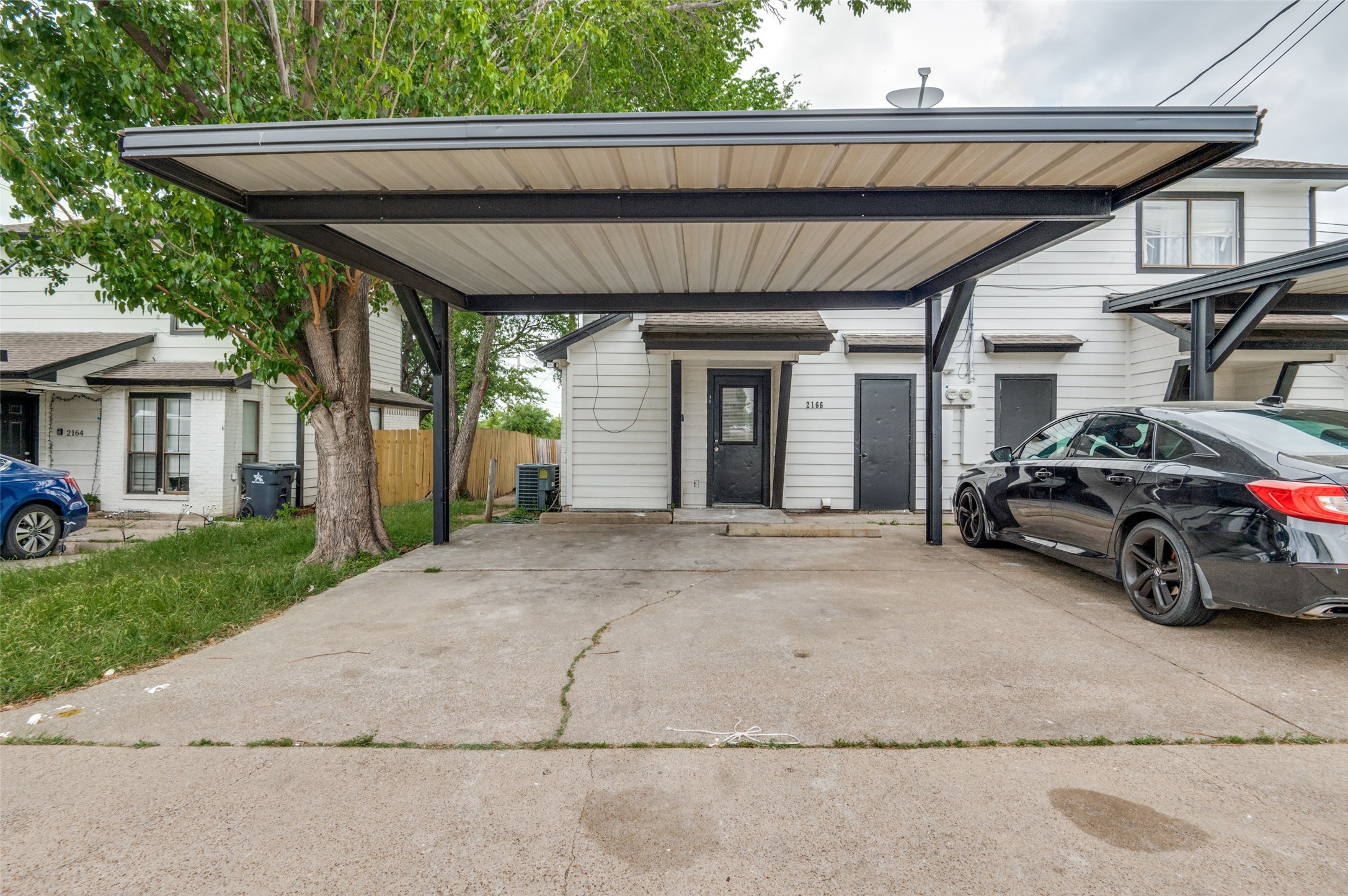 2166 E Arkansas Lane Arlington TX 76014