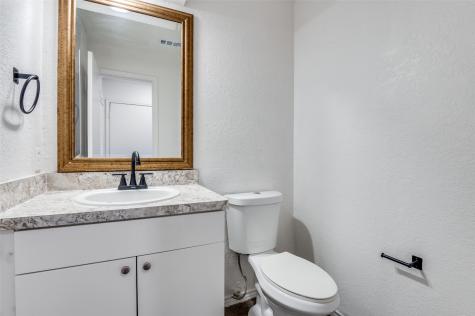 2166 E Arkansas Lane Arlington TX 76014