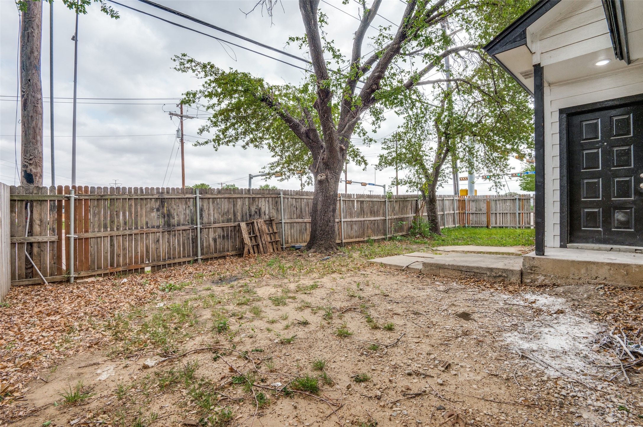 2166 E Arkansas Lane Arlington TX 76014