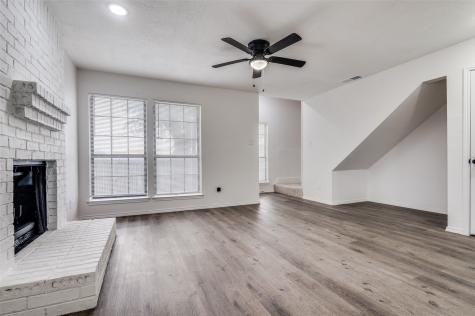 2166 E Arkansas Lane Arlington TX 76014
