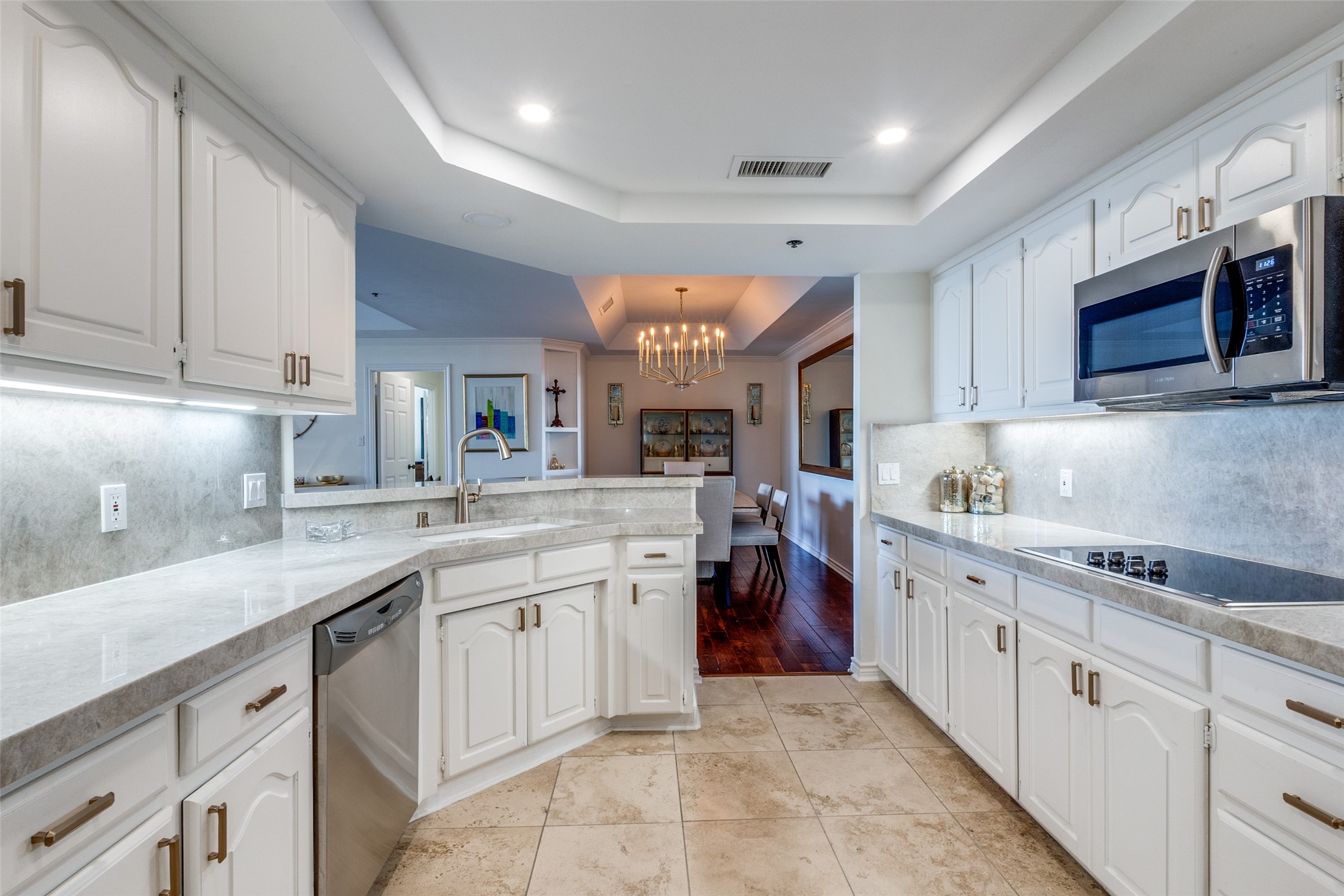 5909 Luther Lane Dallas TX 75225