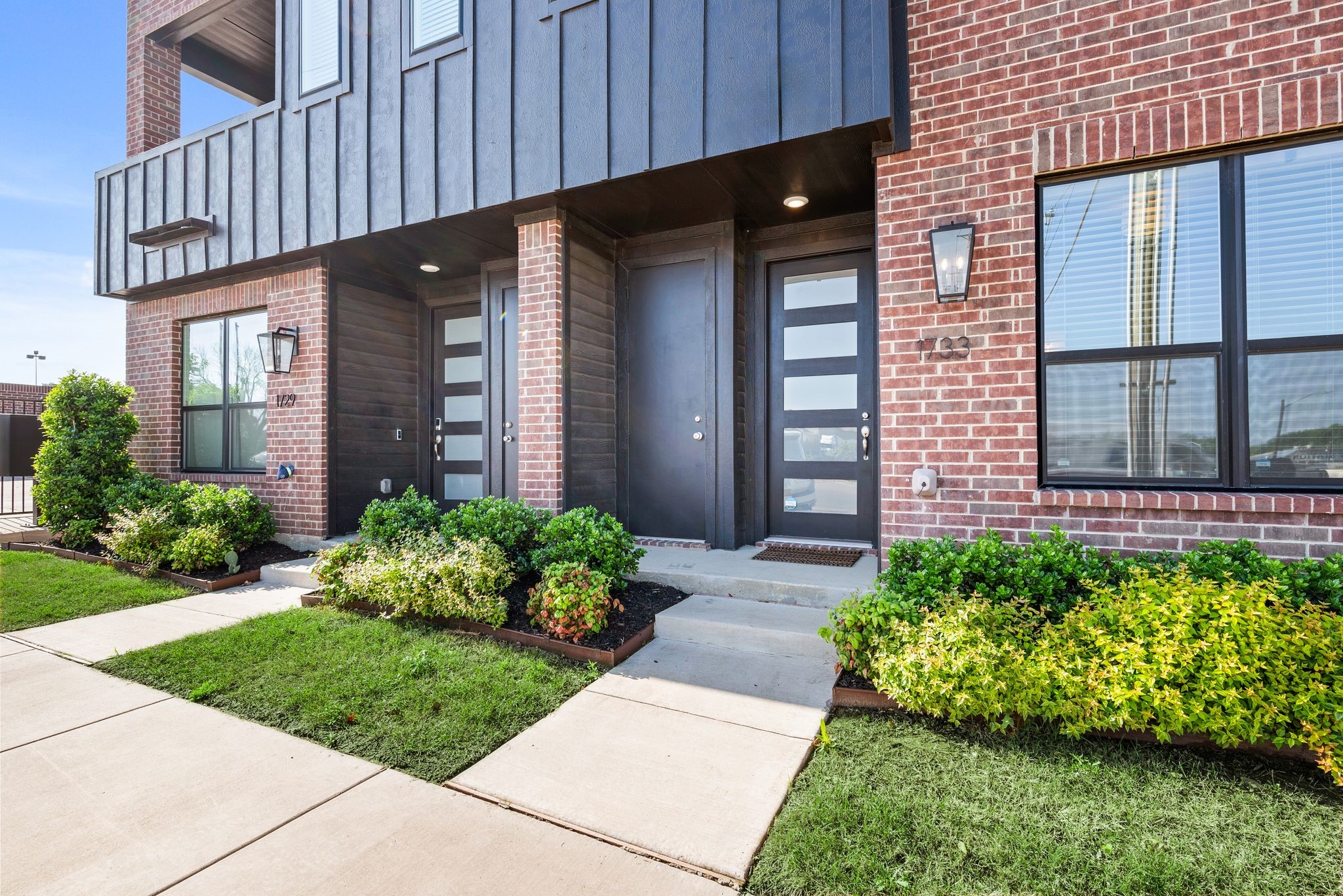 1733 W Cantey Street Fort Worth TX 76110