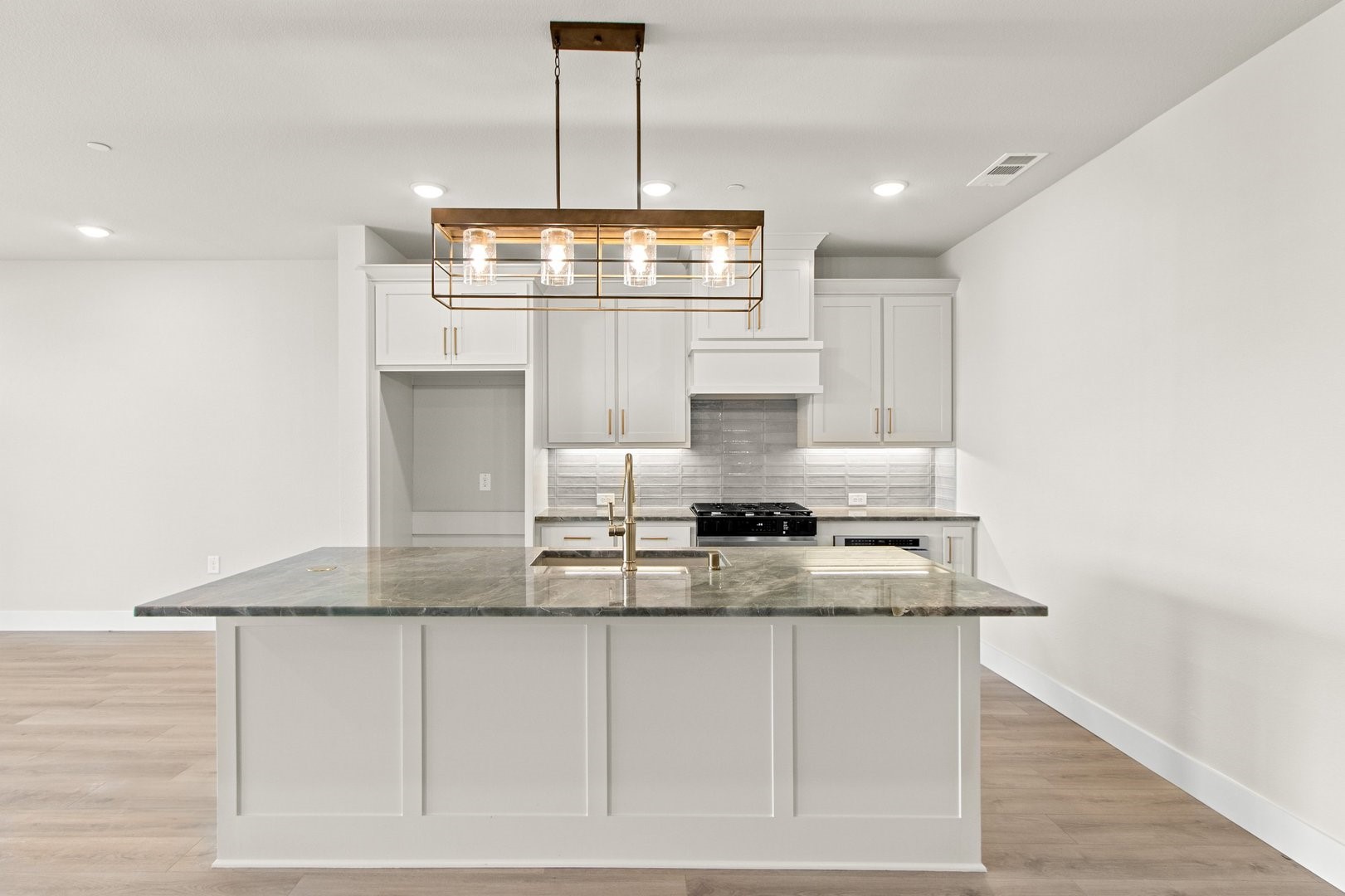 2884 Enfield The Colony TX 75056