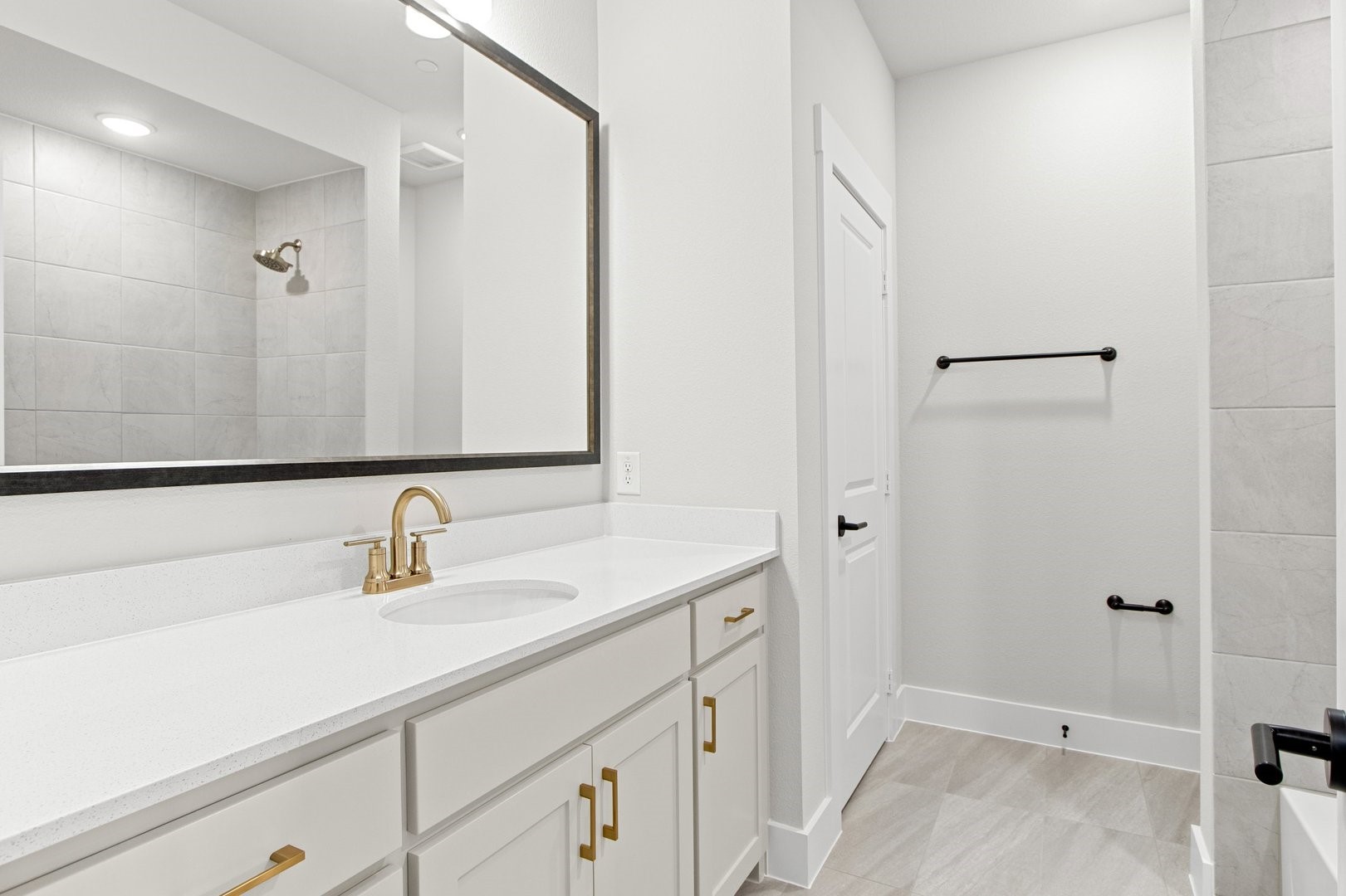 2884 Enfield The Colony TX 75056