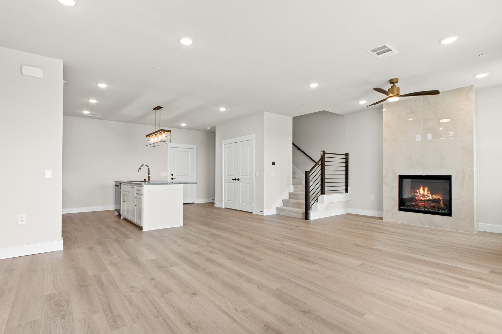 2884 Enfield The Colony TX 75056