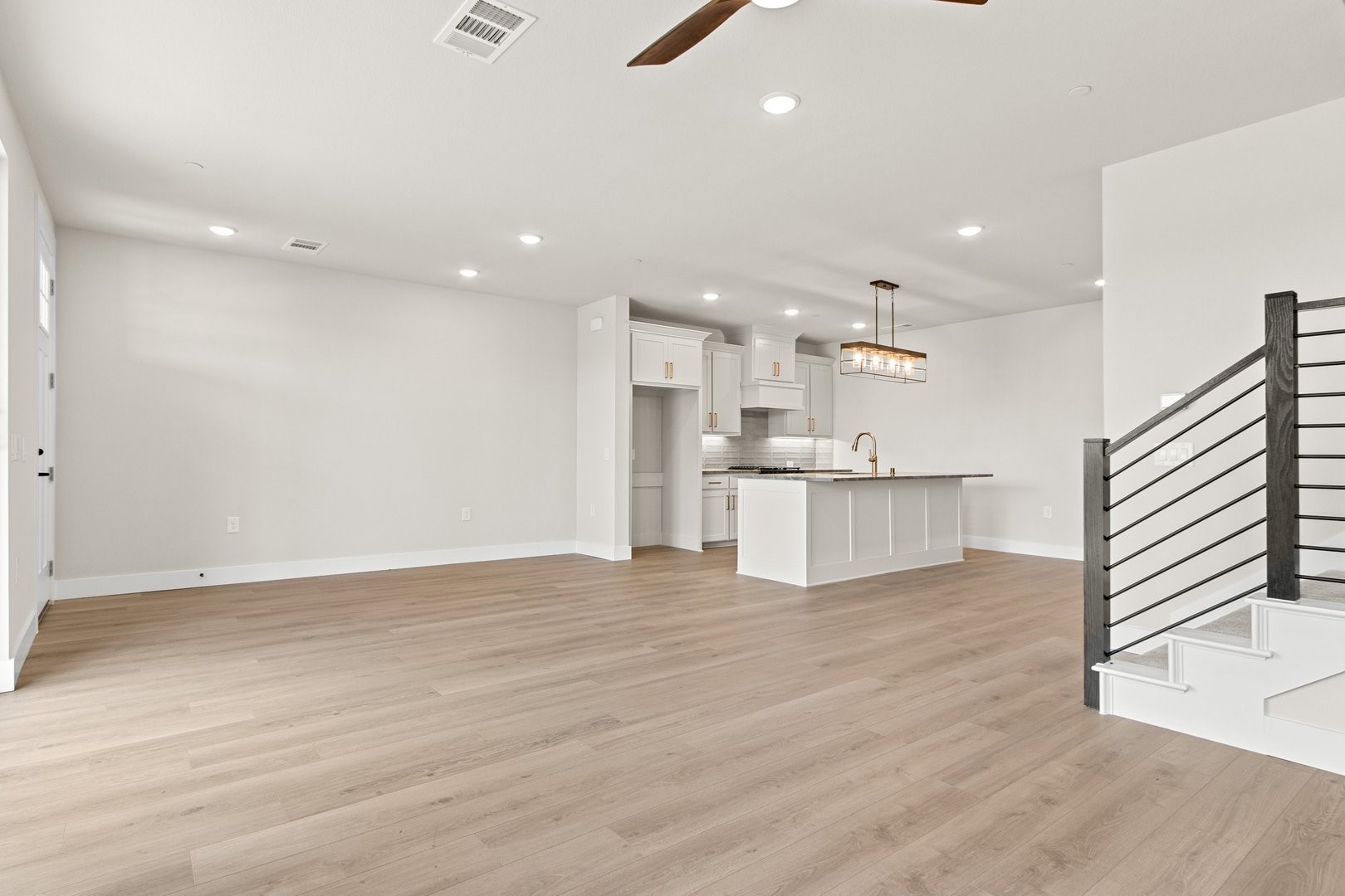 2884 Enfield The Colony TX 75056