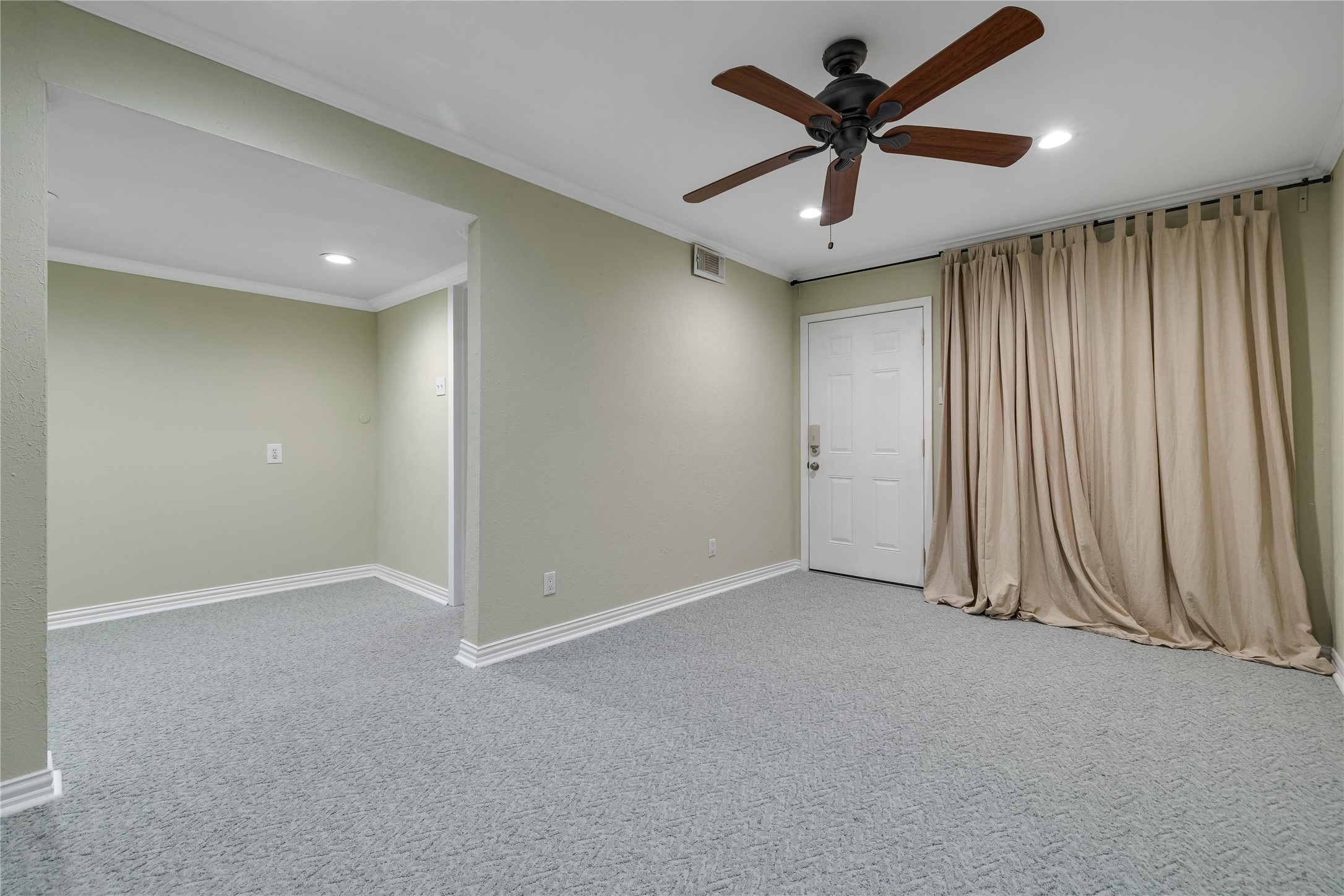 6808 Eastridge Drive Dallas TX 75231