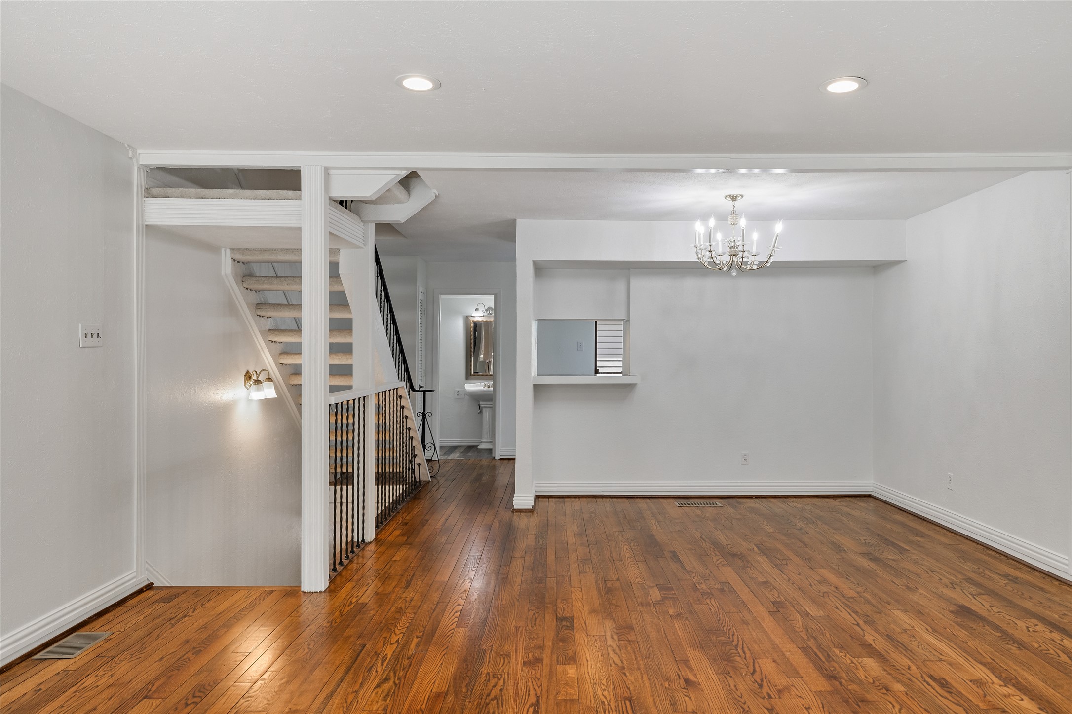 6808 Eastridge Drive Dallas TX 75231