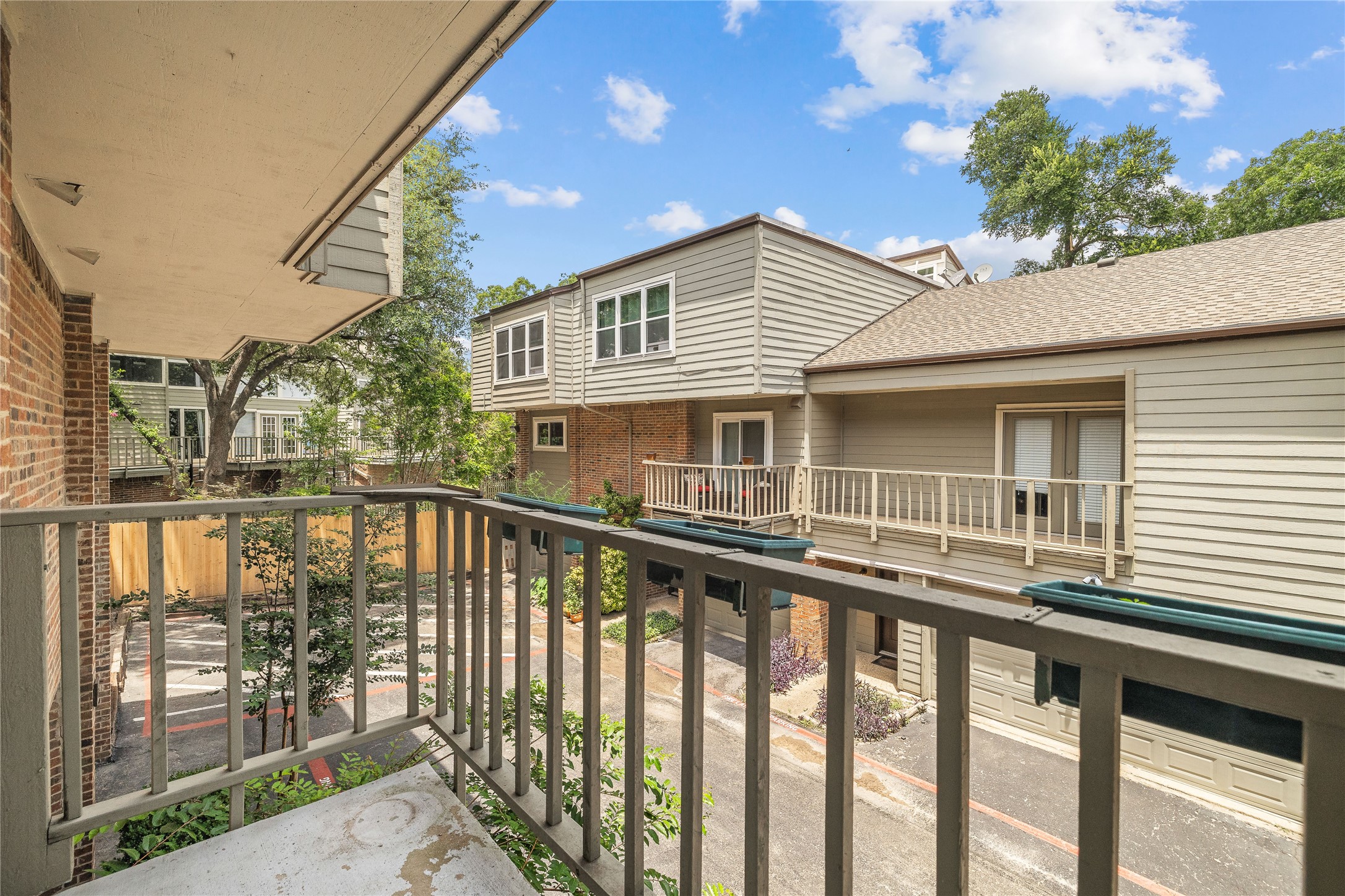6808 Eastridge Drive Dallas TX 75231