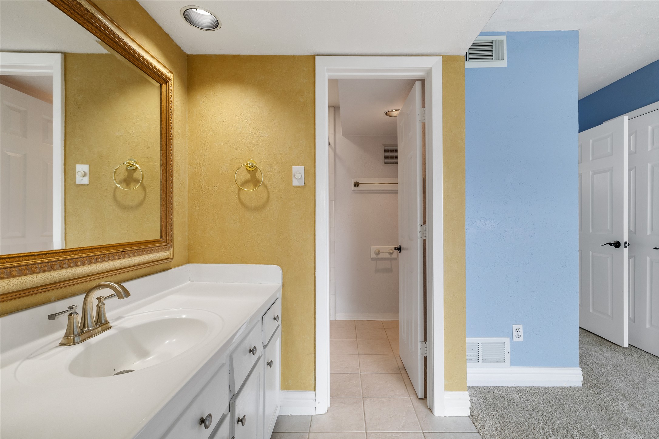 6808 Eastridge Drive Dallas TX 75231