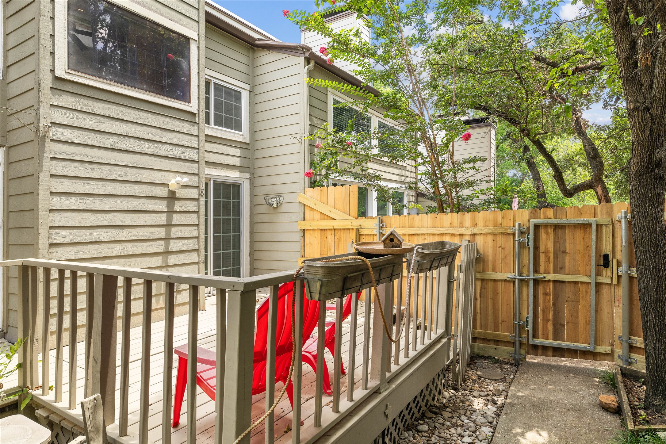 6808 Eastridge Drive Dallas TX 75231