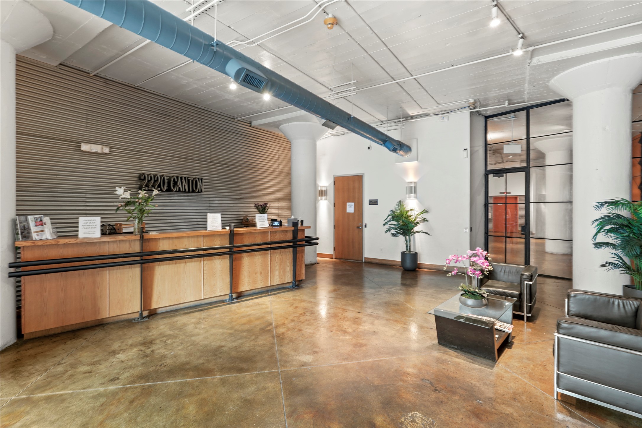 2220 Canton Street Dallas TX 75201